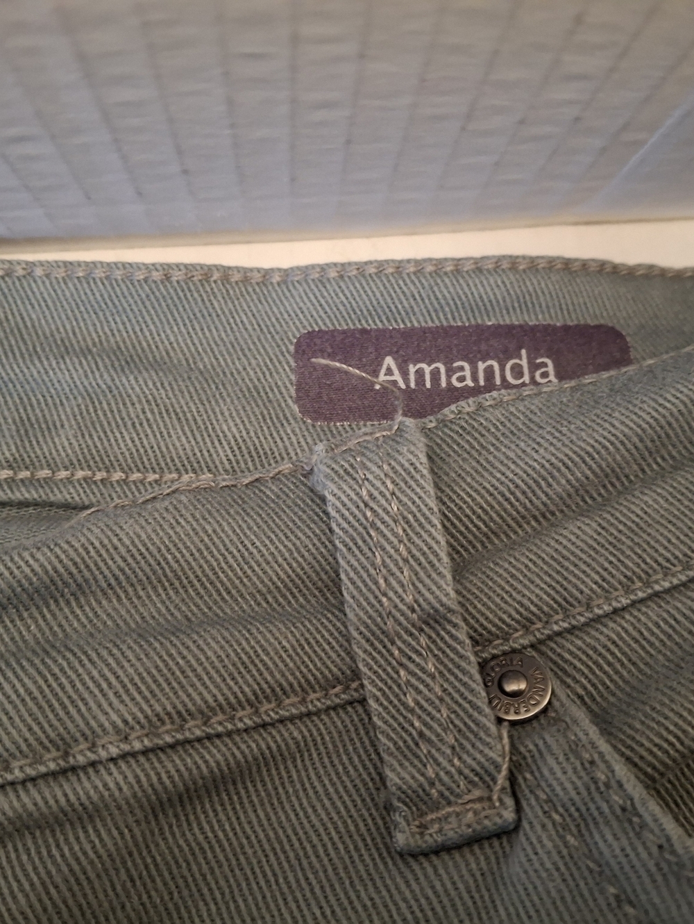 Gloria Vanderbilt Grey Amanda Jeans
